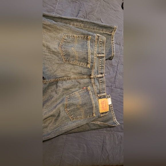 Mens Levi jeans - Picture 2 of 2